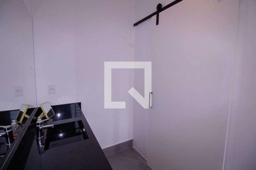 Rental apartment with 2 bedrooms and a balcony — photo 9