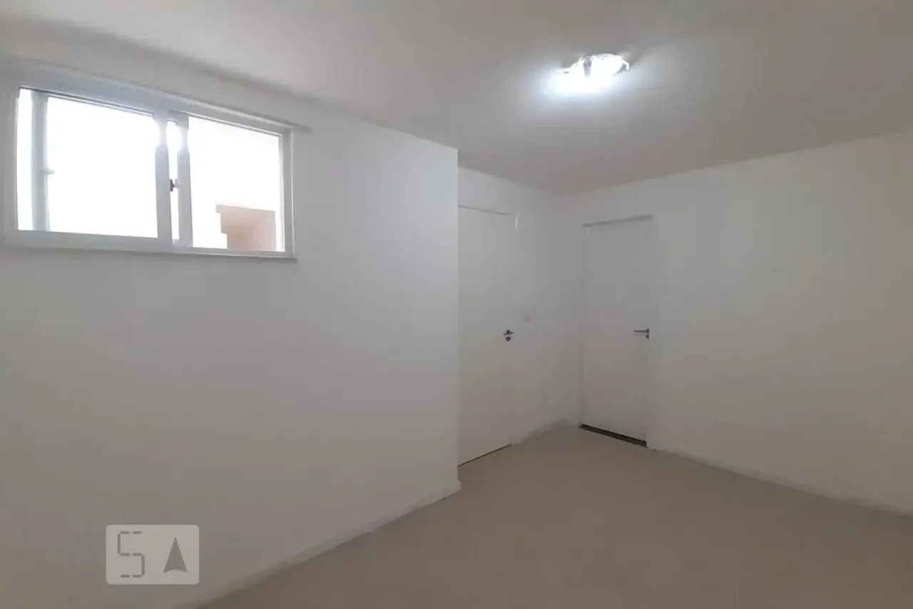 Triplex with 477 m², 5 bedrooms and 5 parking spaces — photo 17