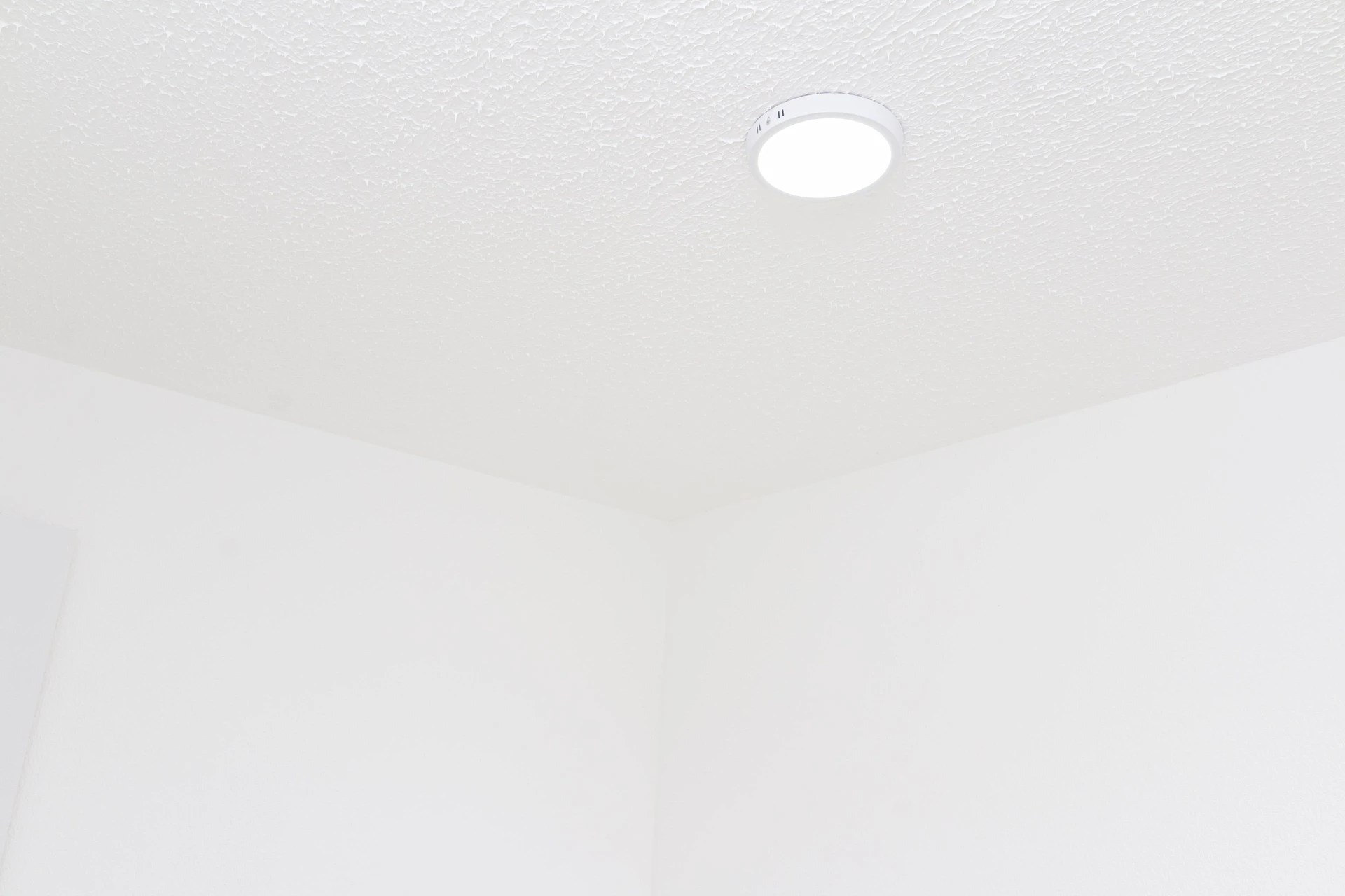 Apartamento de 2 habitaciones con balcón y jardín privado — photo 51