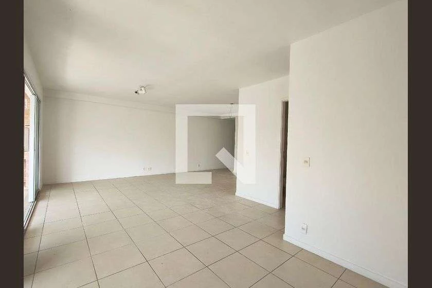 Apartment with 4 en-suite bedrooms and 156 m² — photo 17