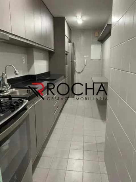 200 m² apartment with 4 bedrooms and a gas stove — photo 2