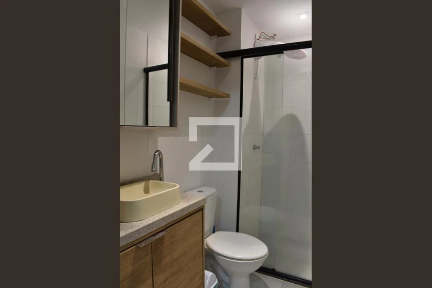 Washing machine in a one-bedroom apartment, 33 m² — photo 36
