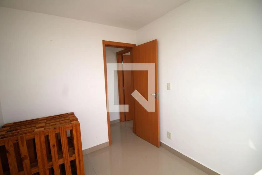 2-bedroom apartment in a building with a gym — photo 30