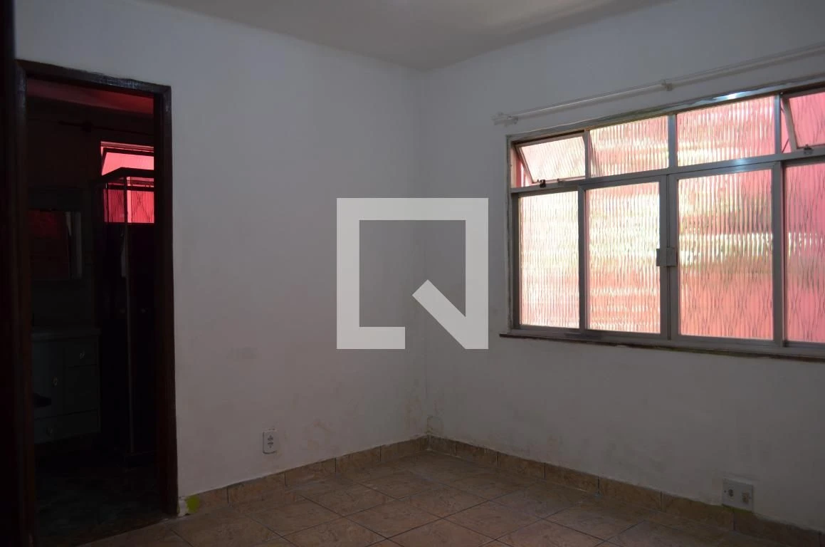 House with 2 bedrooms and a private BBQ — photo 24