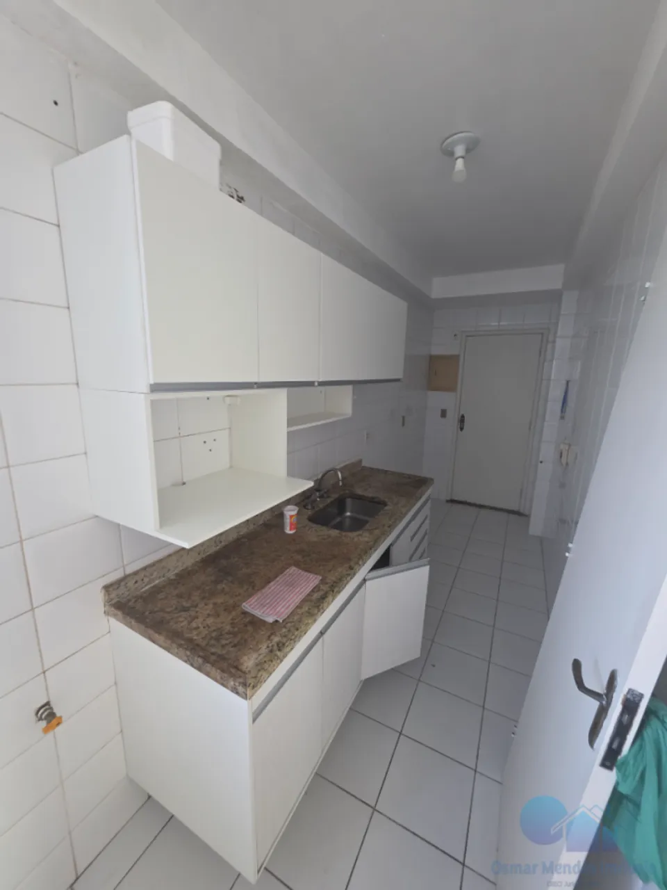 Apartment with 3 bedrooms, 2 bathrooms and a balcony — photo 2