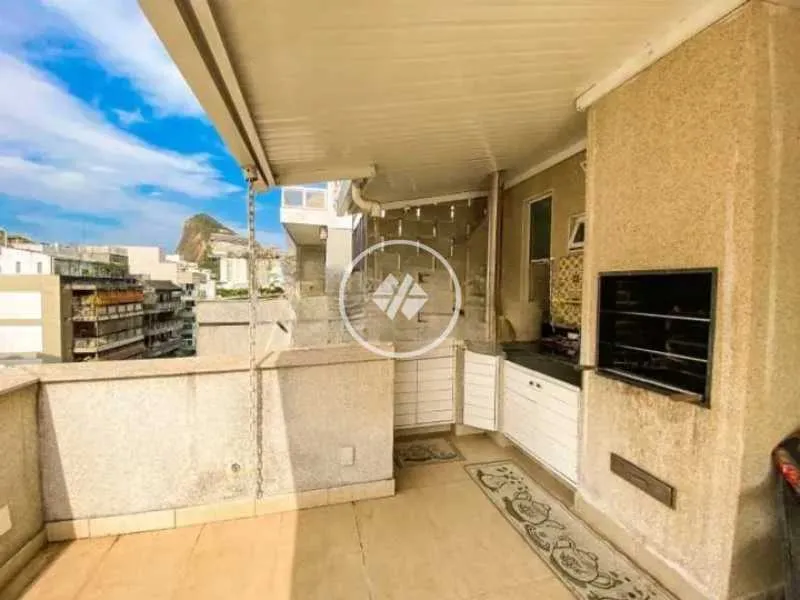 Furnished apartment with 3 bedrooms and 3 bathrooms — photo 14