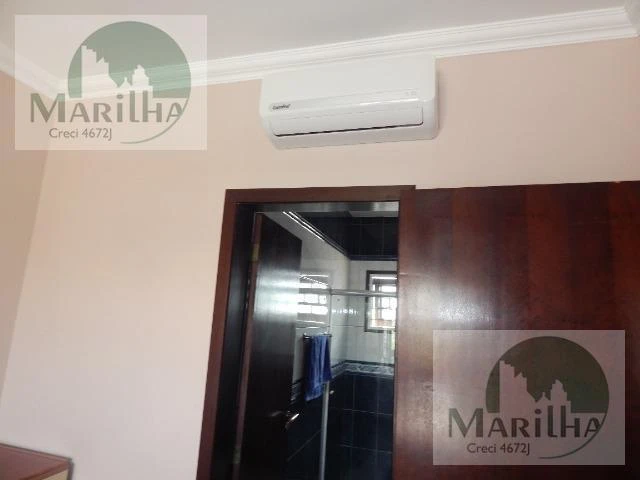 Робоче місце та 3 спальні: будинок 455 м² — photo 15