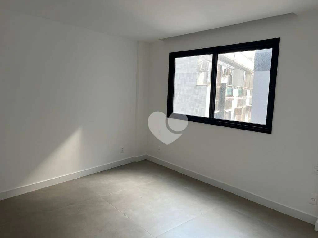 Penthouse with 4 ensuite suites and private pool, 271 m² — photo 2
