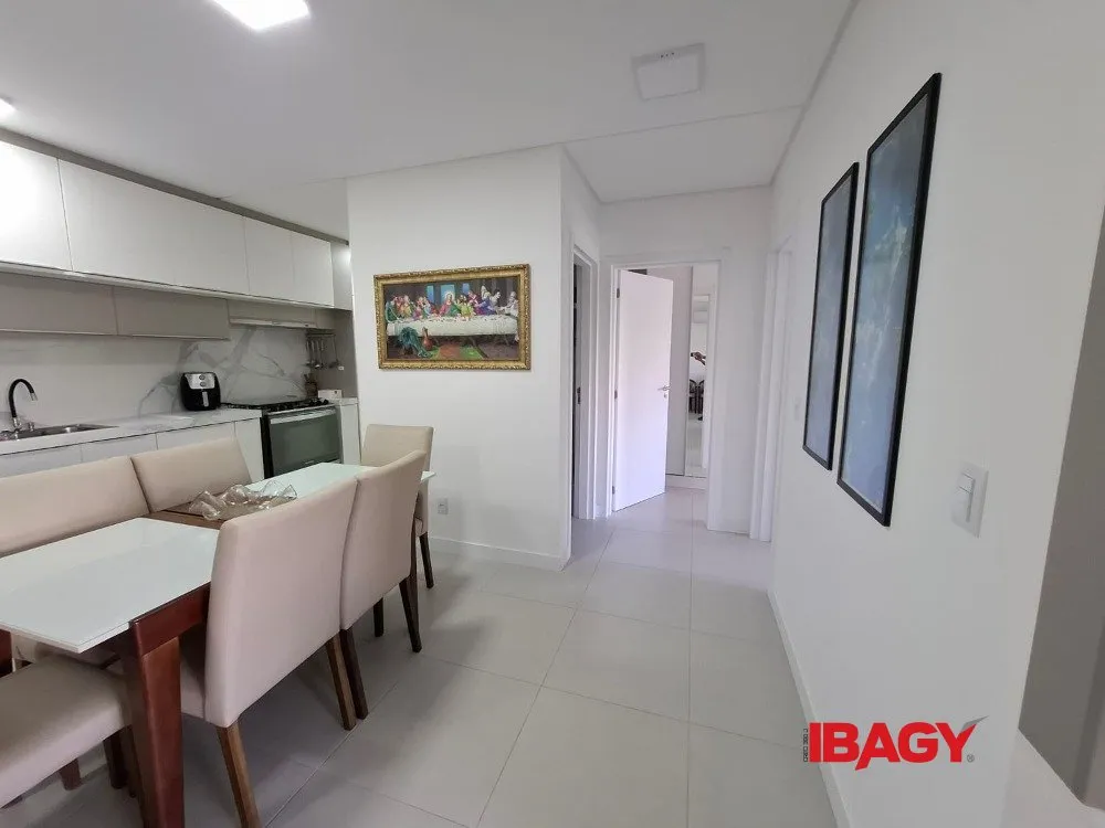 Apartamento amueblado de 2 dormitorios y 121 m² — photo 12