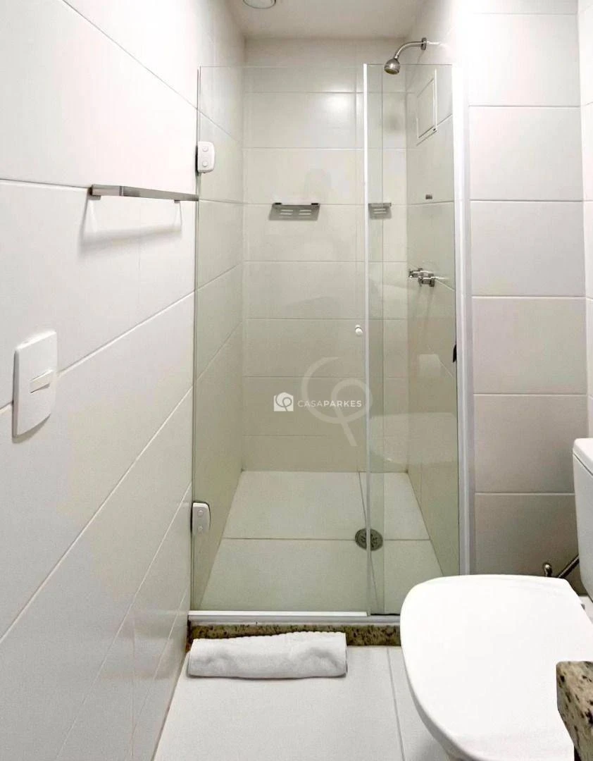 Furnished 1-bedroom apartment with balcony and 34 m² — photo 22
