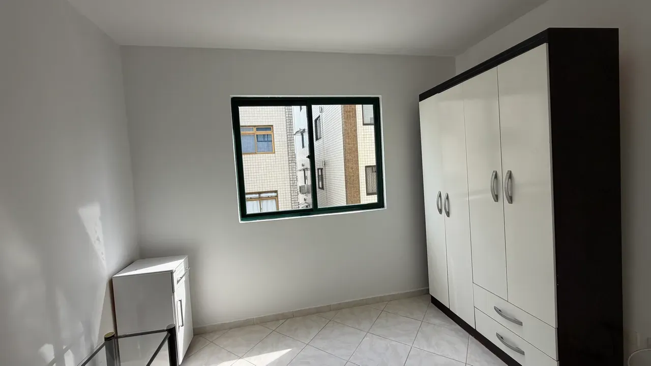 2-bedroom apartment with a washing machine in Curitiba — photo 8
