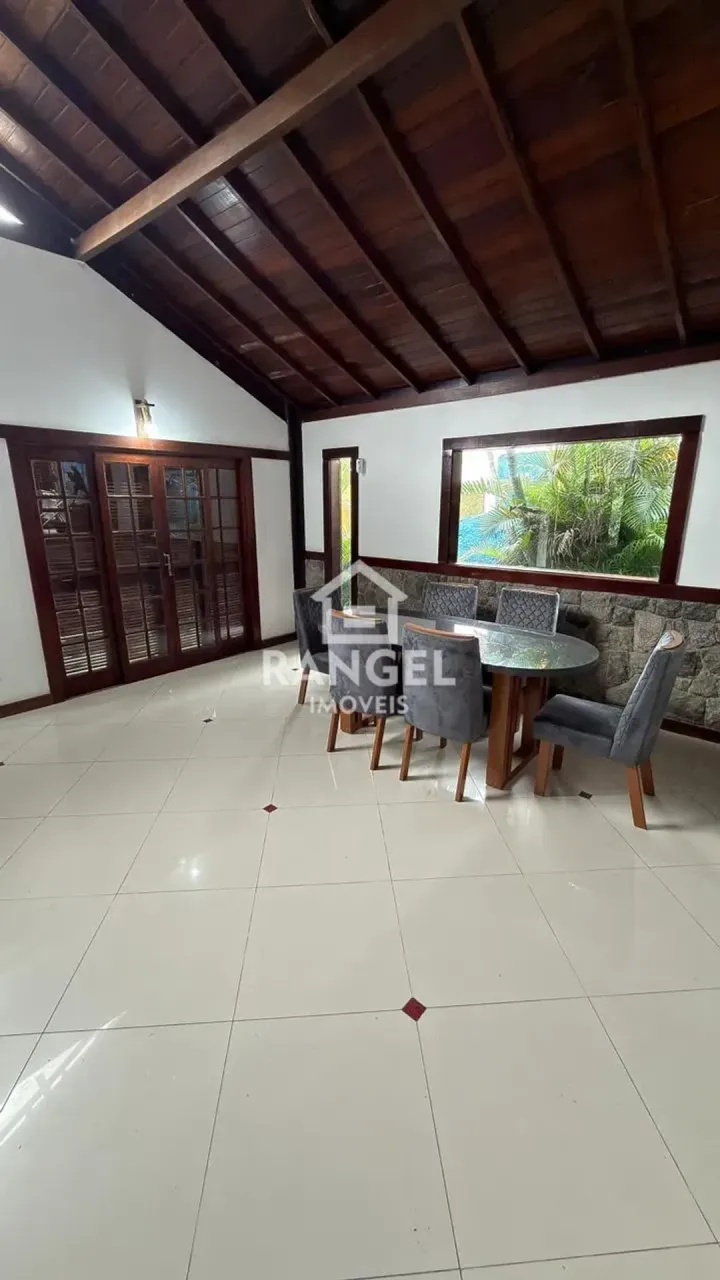 Casa mobiliada em condomínio com 4 quartos e 5 banheiros — photo 18