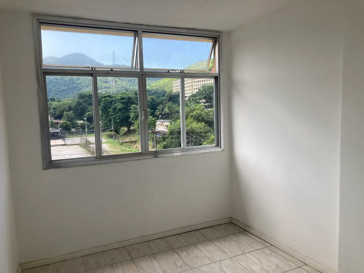 Unfurnished 2-bedroom apartment with 68 m² and parking — photo 4