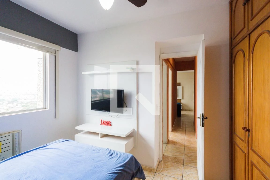 Furnished apartment with 2 bedrooms and a balcony — photo 8