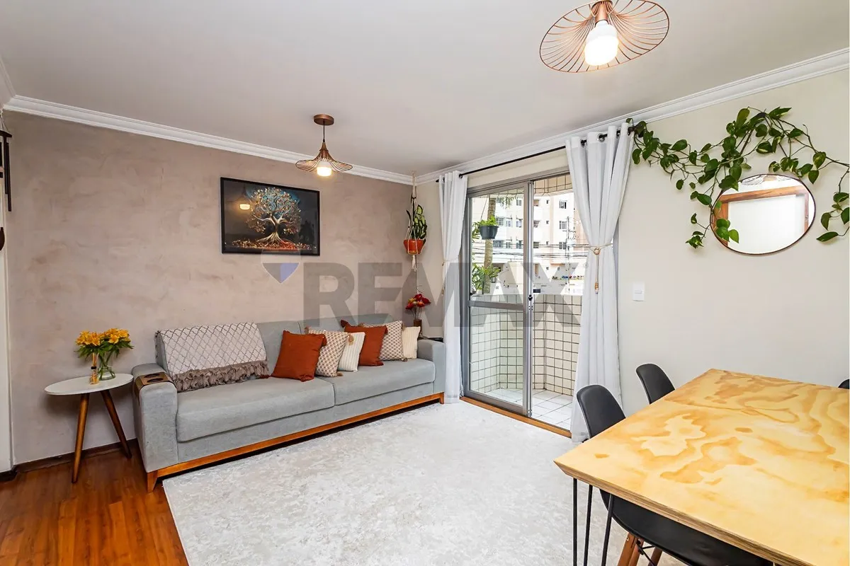 67 m² apartment with a washing machine and a bathtub — photo 35