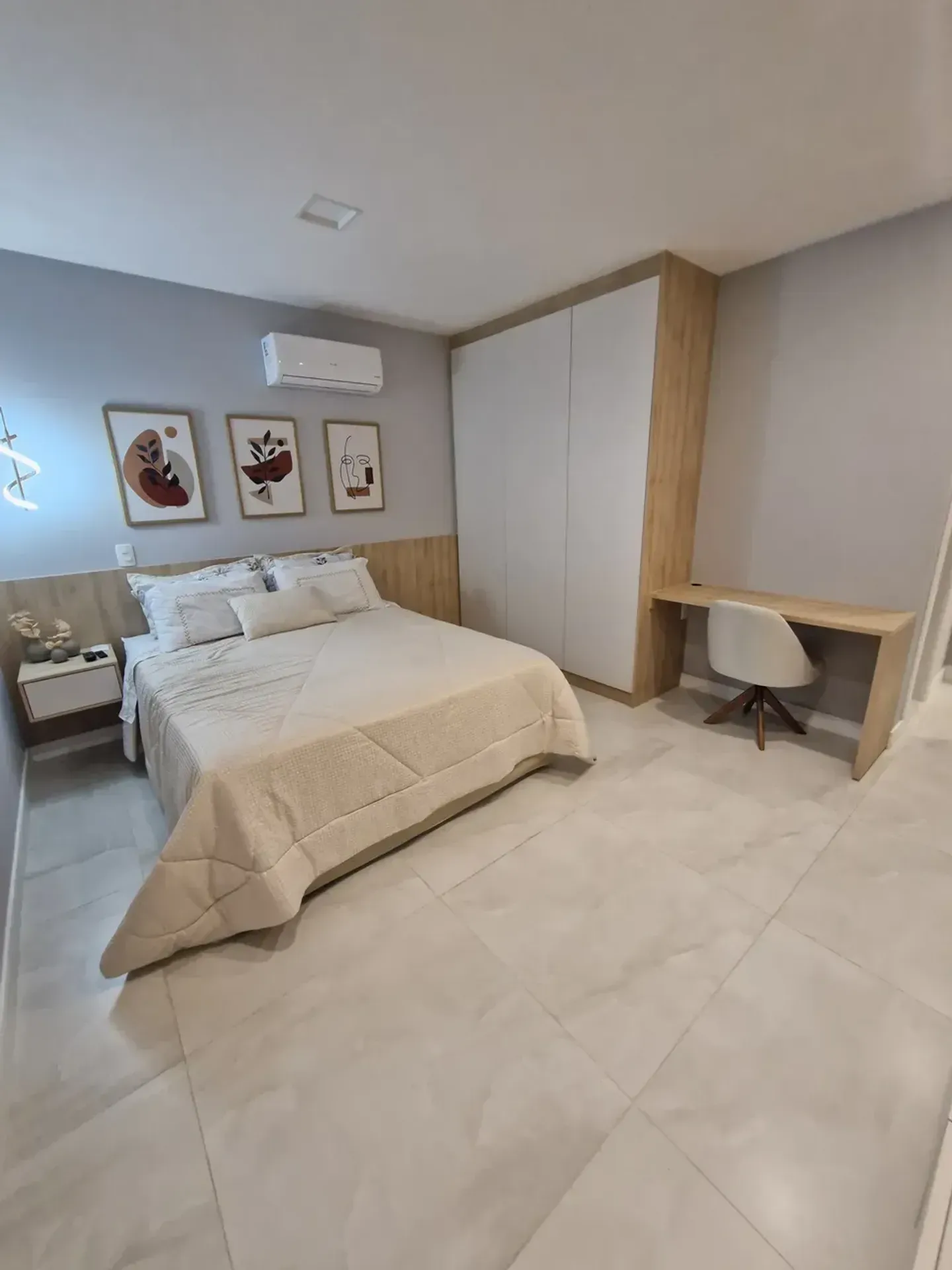 Furnished triplex house with open-plan kitchen and 490 m² — photo 23
