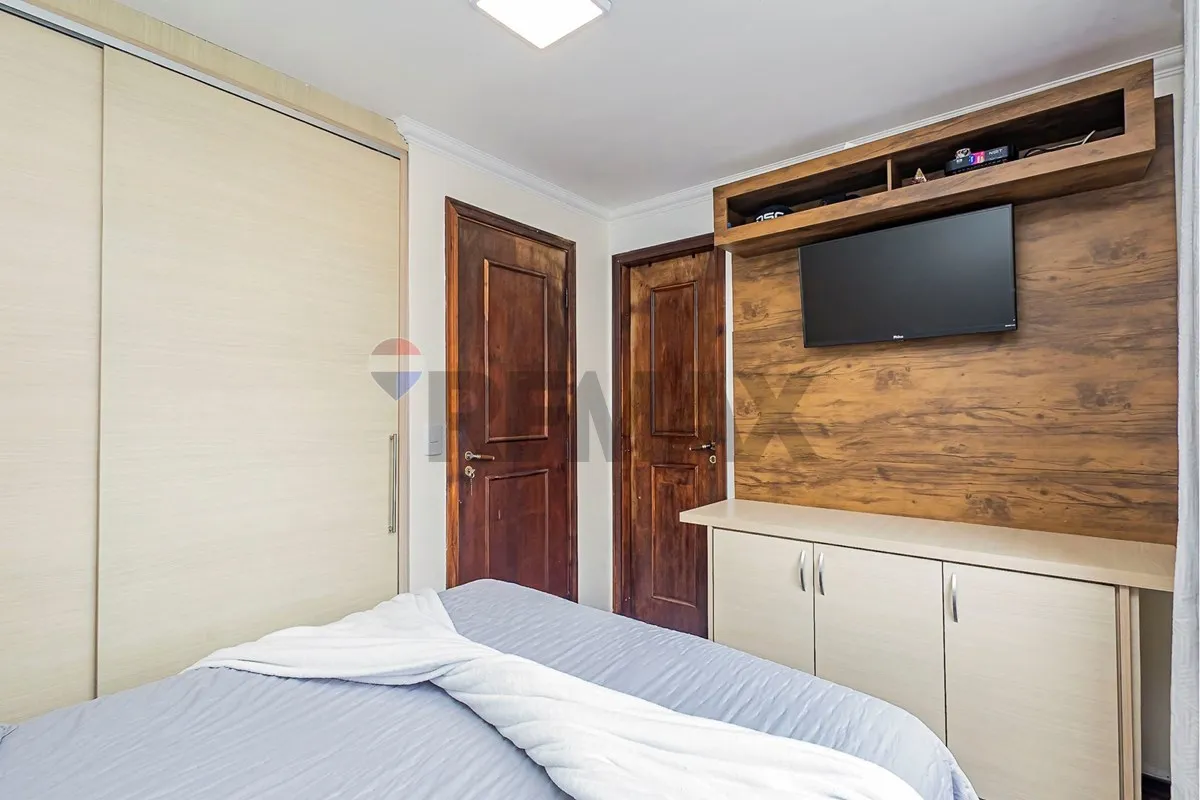67 m² apartment with a washing machine and a bathtub — photo 17