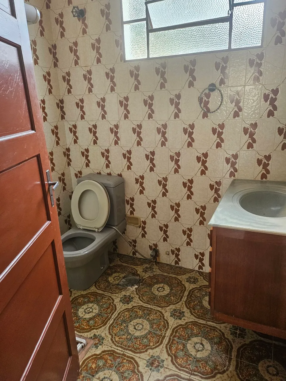 Unfurnished house with 3 bedrooms and separate kitchen — photo 10