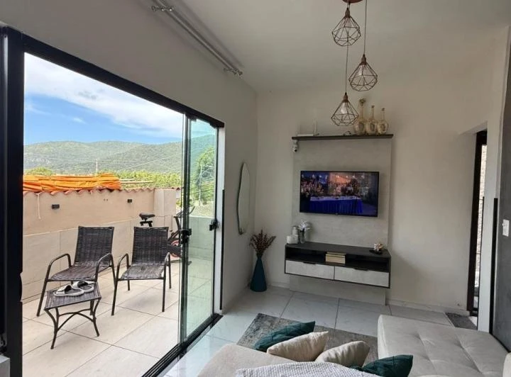 2-bedroom house with 60 m² and a balcony