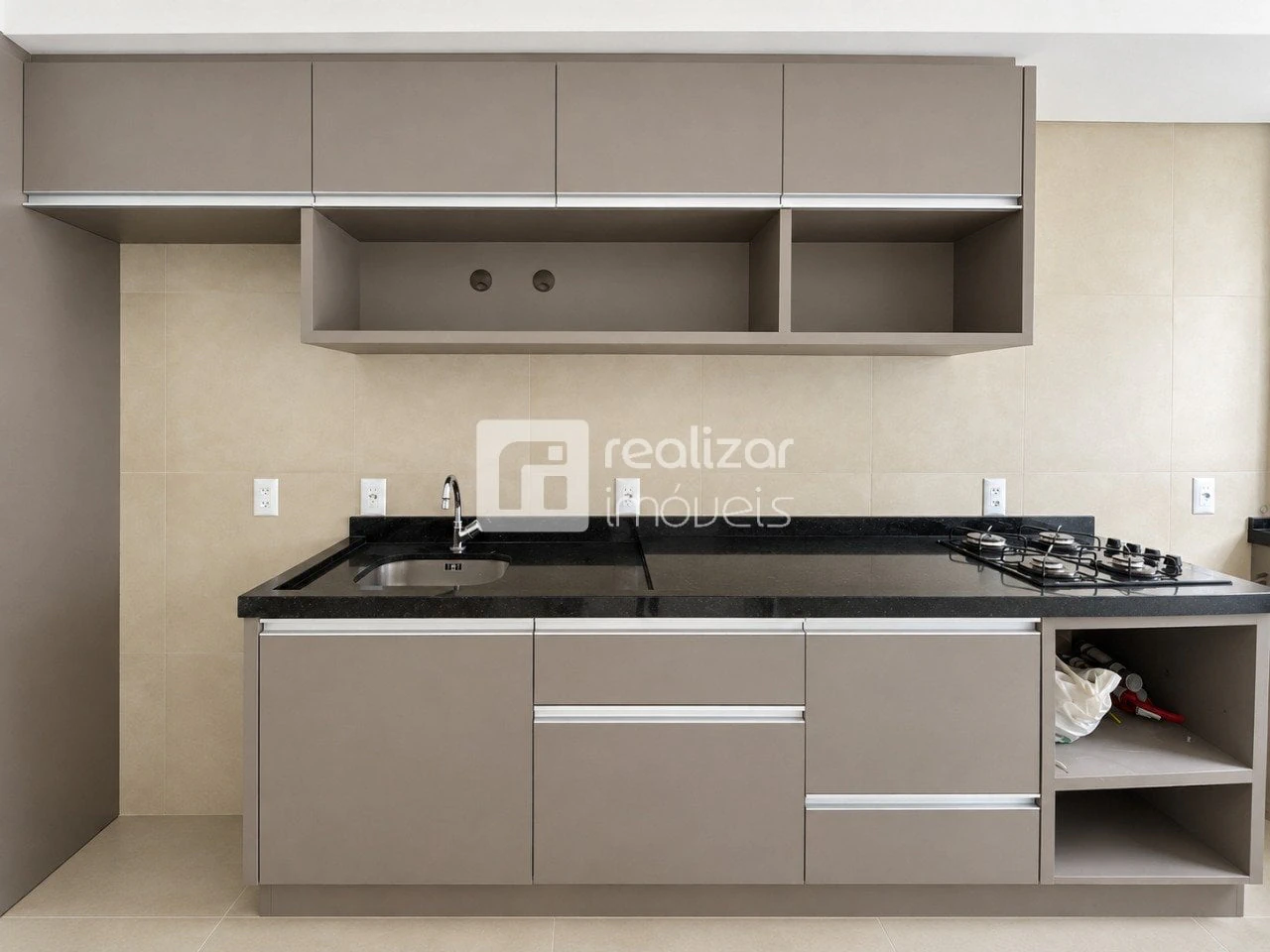 Apartment, 37 m², with a grill on the balcony — photo 8