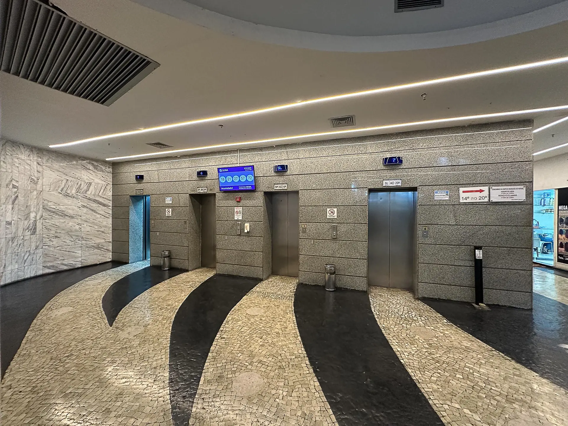 Меблированная квартира с 1 спальней и кухней open-plan — photo 34
