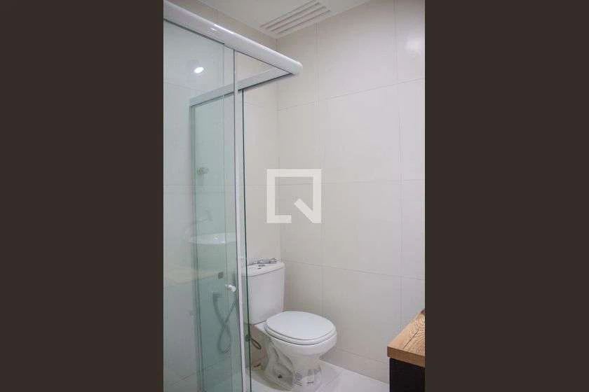 90 m² apartment with 2 bedrooms and a balcony — photo 18