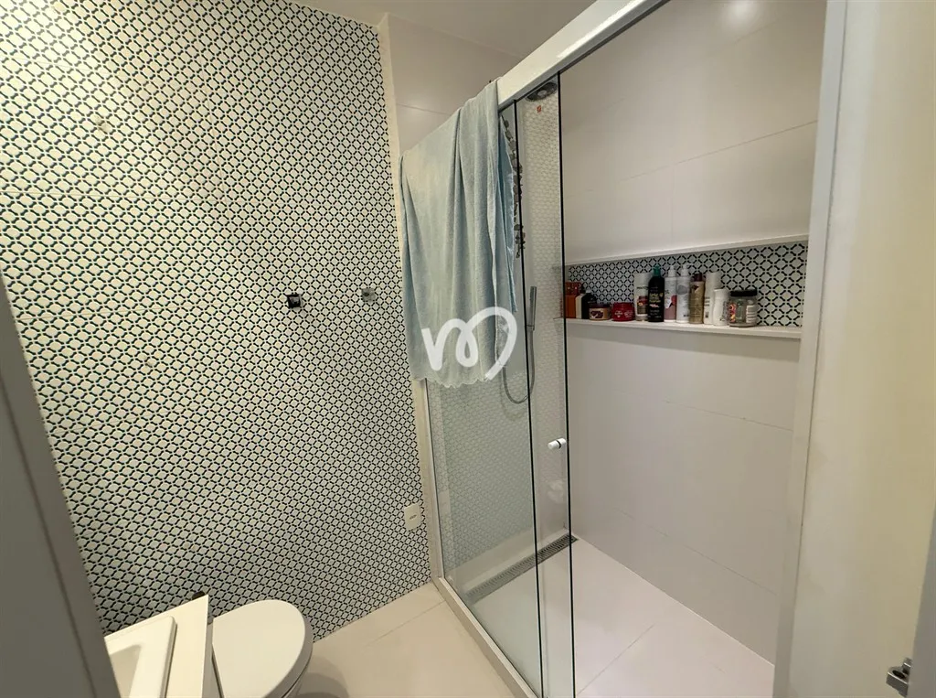 Apartamento mobiliado com 3 quartos e 5 banheiros — photo 36