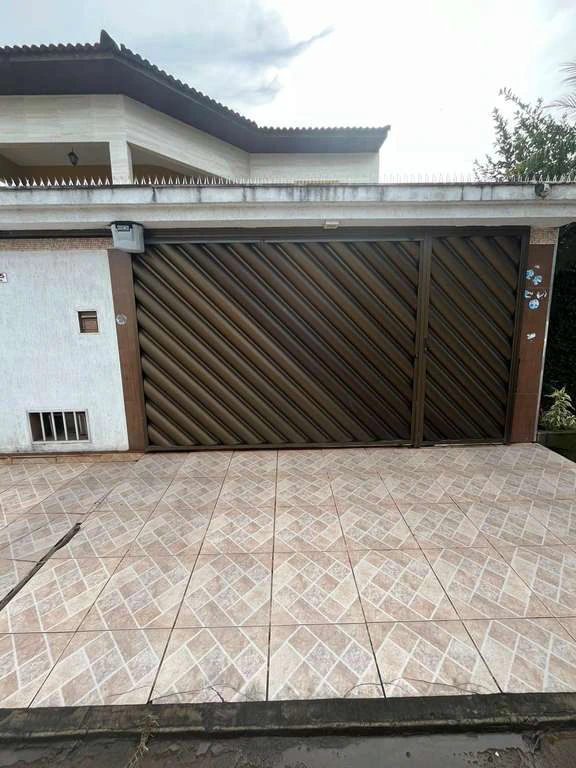 Casa com 3 quartos e 2 banheiros, 170 m² — photo 9