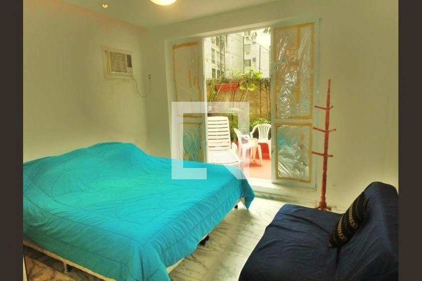 Furnished apartment with 4 bedrooms and 120 m² — photo 20