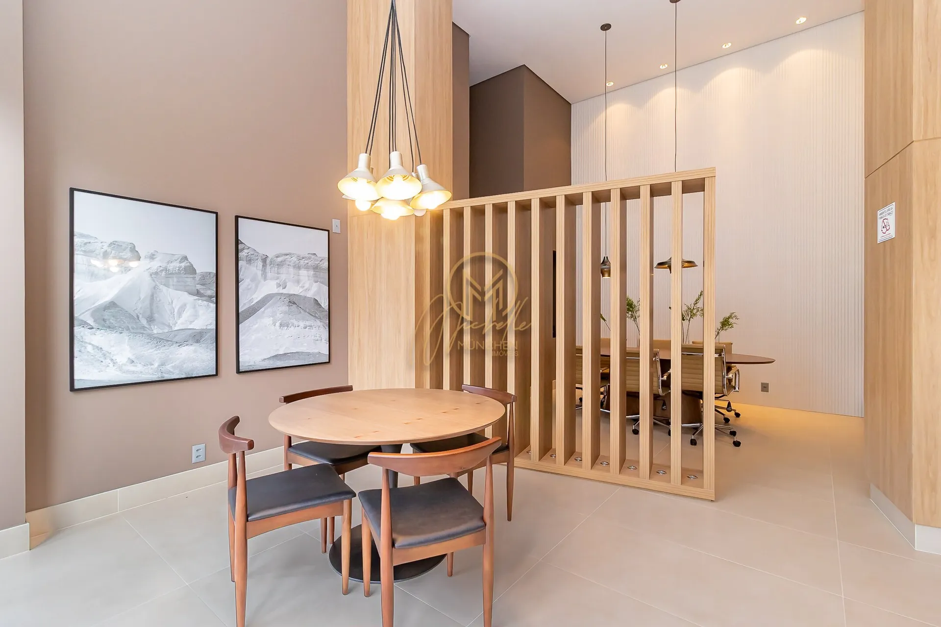 Furnished 462 m² apartment with 4 en-suite rooms — photo 74