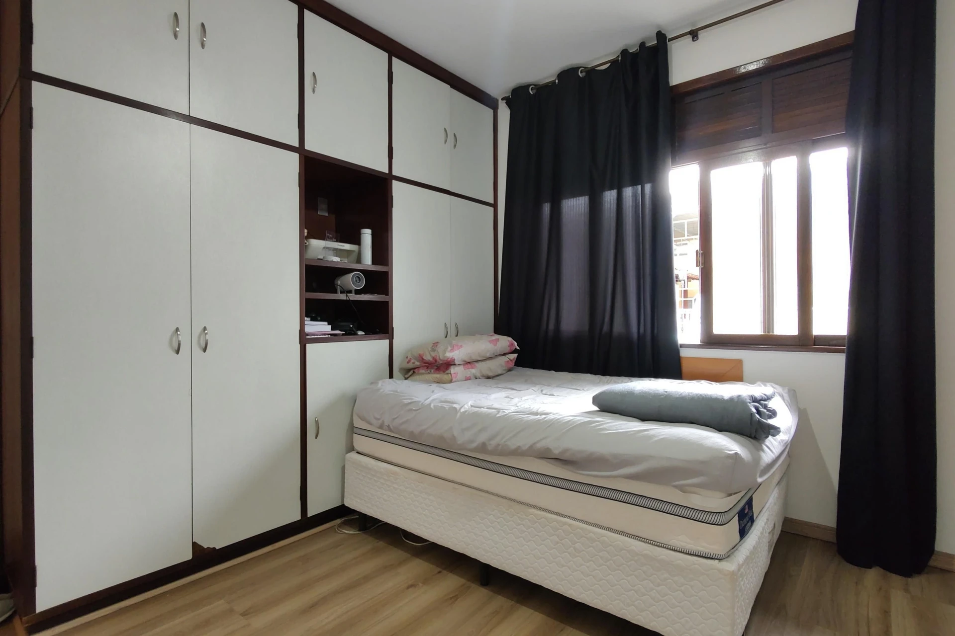 Jacuzzi y 3 dormitorios: casa de 742 m² — photo 16