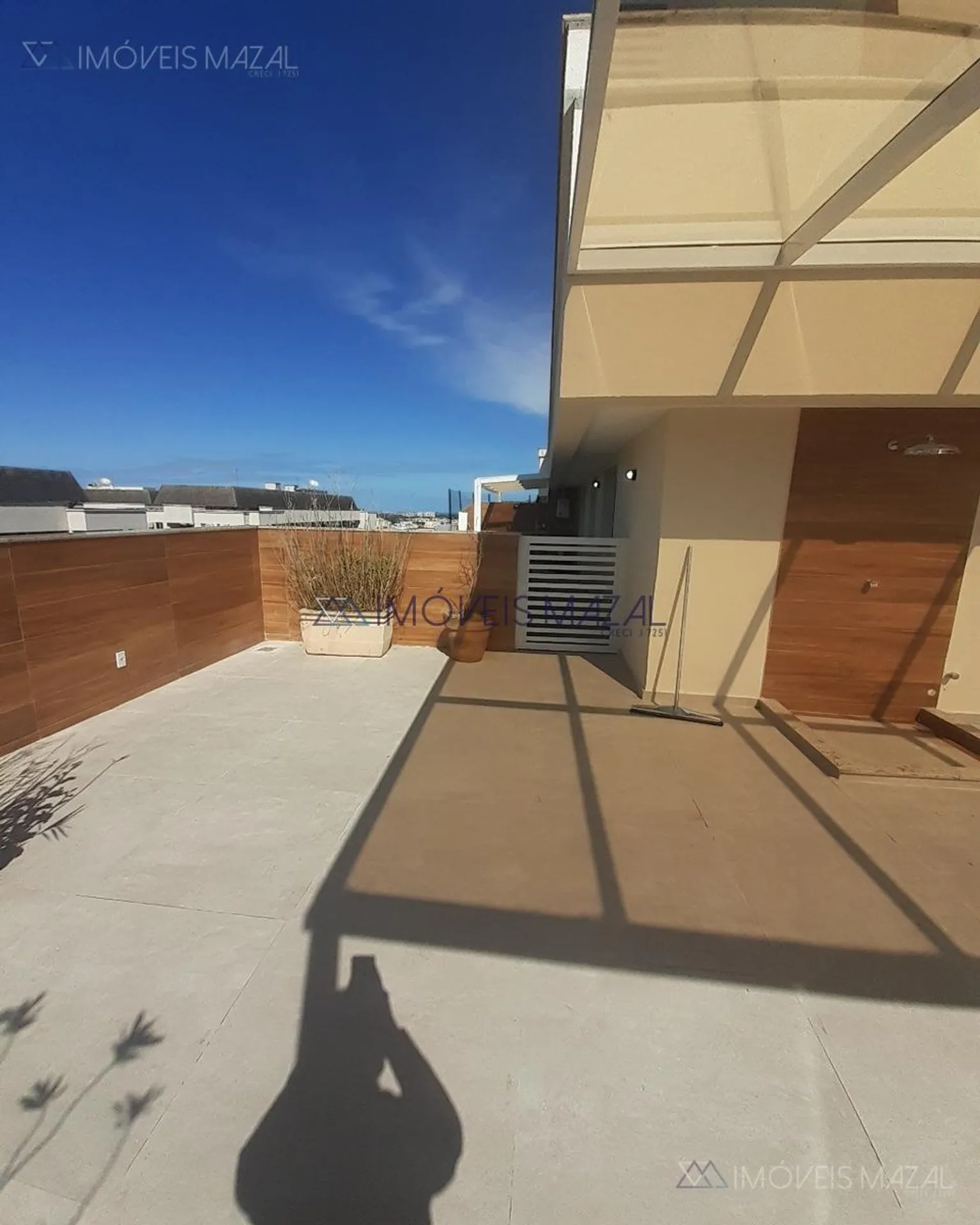Linear duplex with 3 bedrooms and a BBQ balcony — photo 21