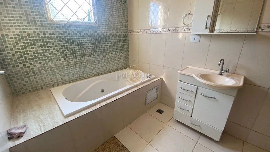 Будинок 300 м² з 3 спальнями та 2 госпзонами — photo 20