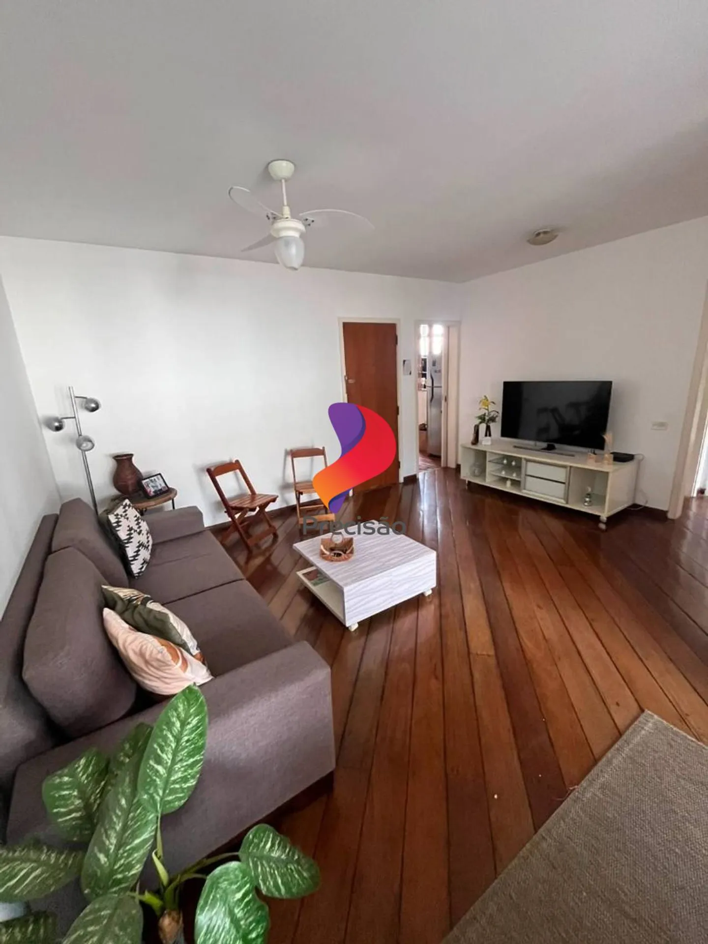 Furnished 2-bedroom apartment with a balcony — photo 16