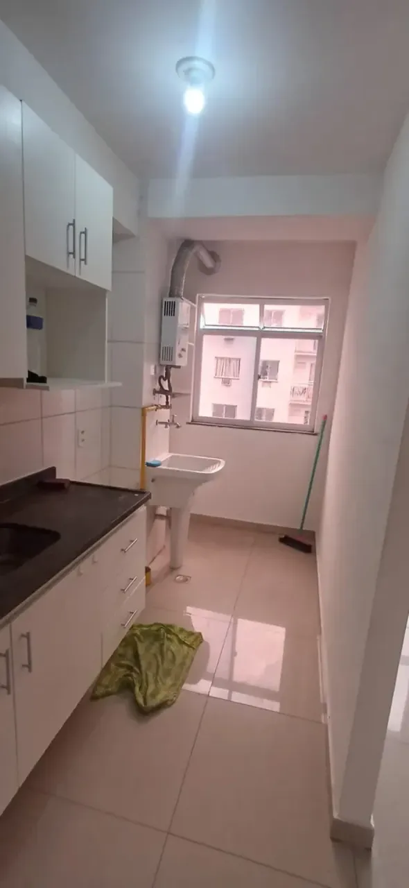Apartamento com 2 dormitórios, cozinha separada e 1 vaga — photo 2