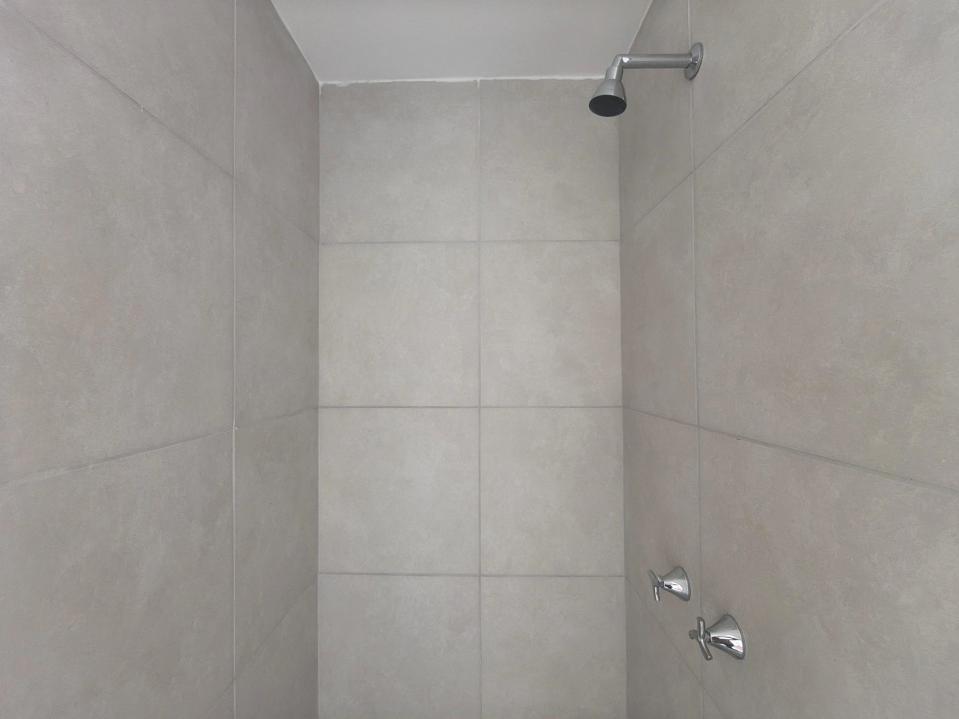 Apartamento de 2 quartos em condomínio com academia — photo 31