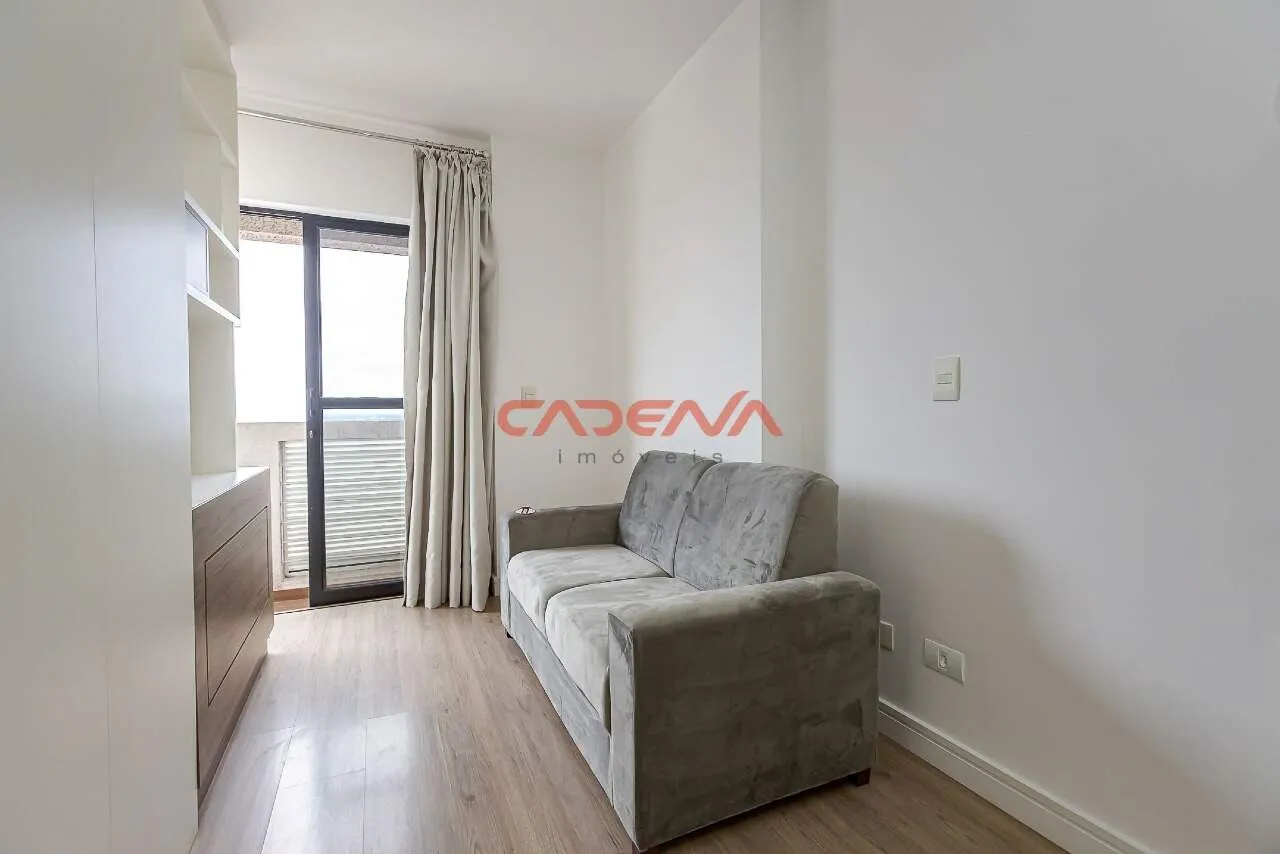 Estudio amueblado de 35 m² con balcón y cocina abierta — photo 3