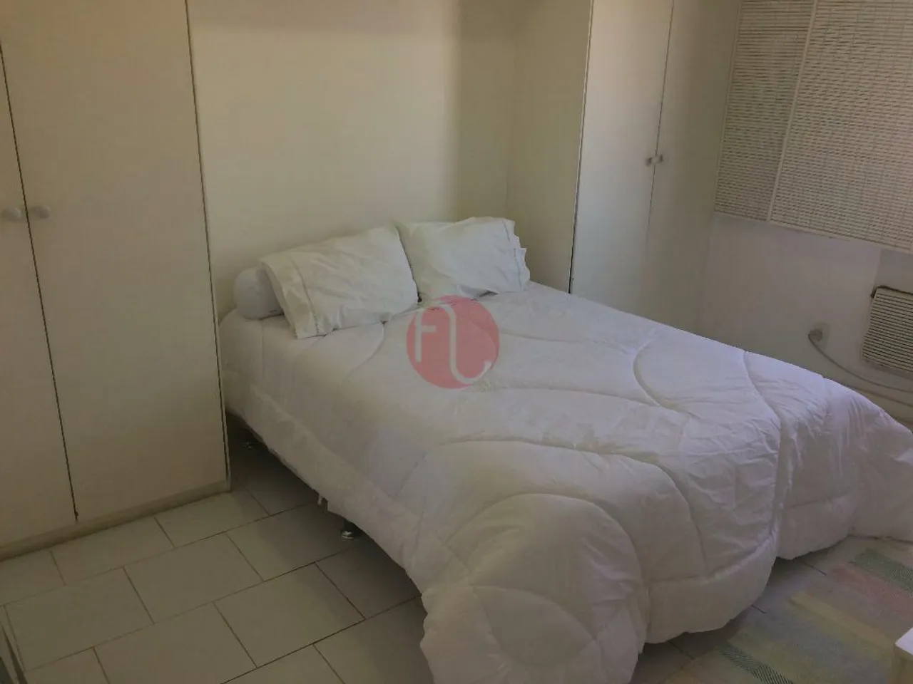 Apartamento mobiliado com 1 dormitório e 55 m² e vaga — photo 3