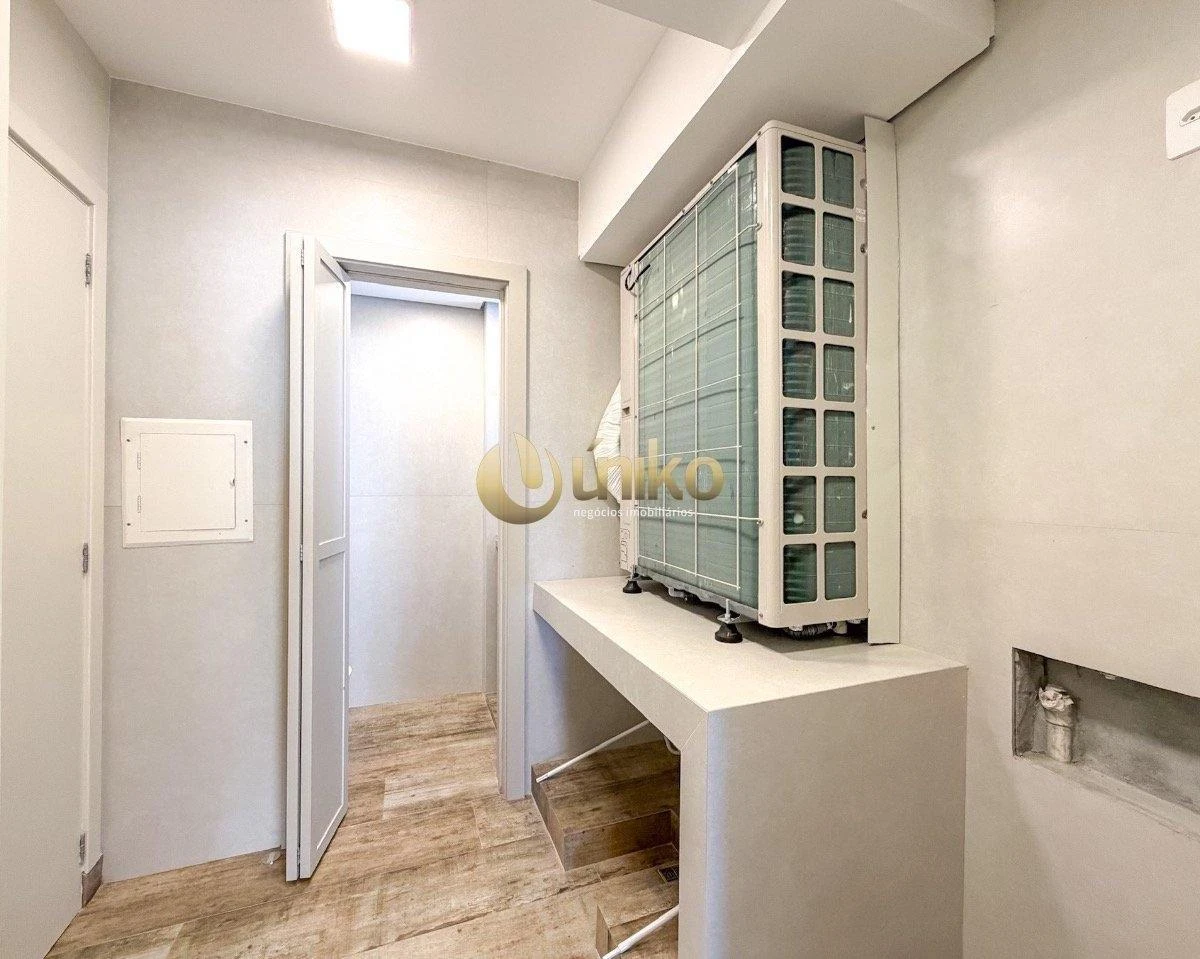 3-bedroom apartment with a washing machine in Curitiba — photo 2