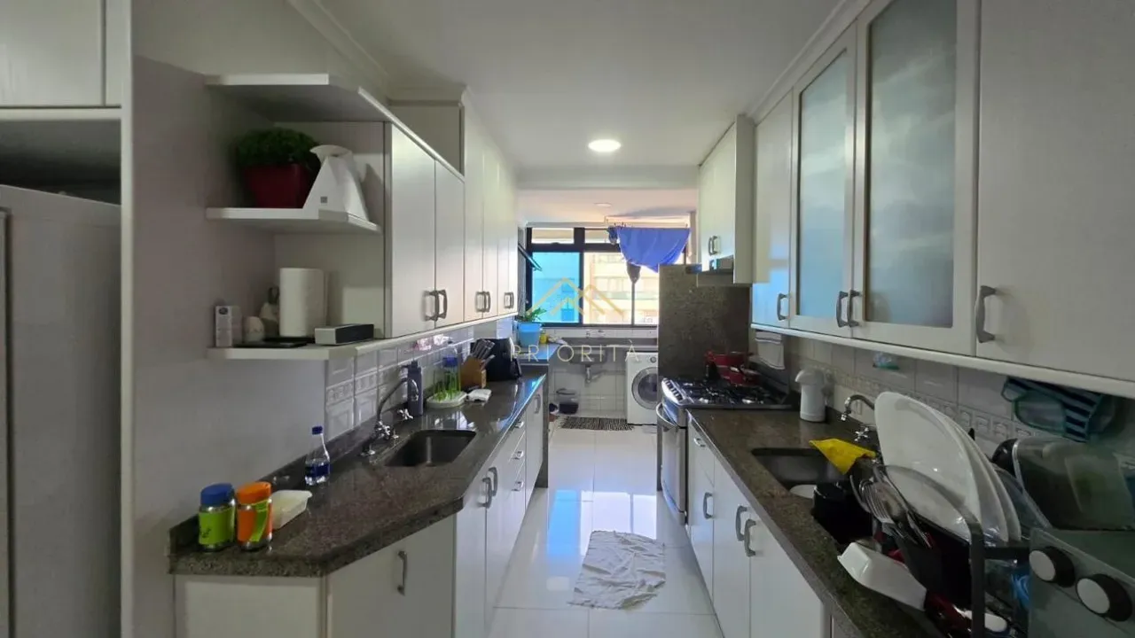 Duplex penthouse with 4 bedrooms and 5 bathrooms — photo 29