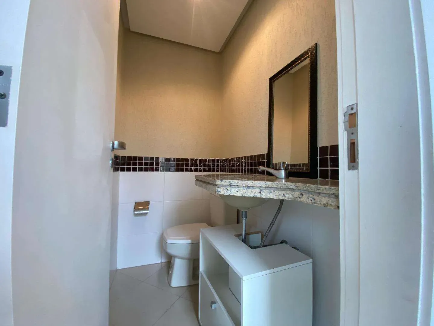 Apartment with 5 bedrooms and 5 bathrooms plus balcony — photo 9