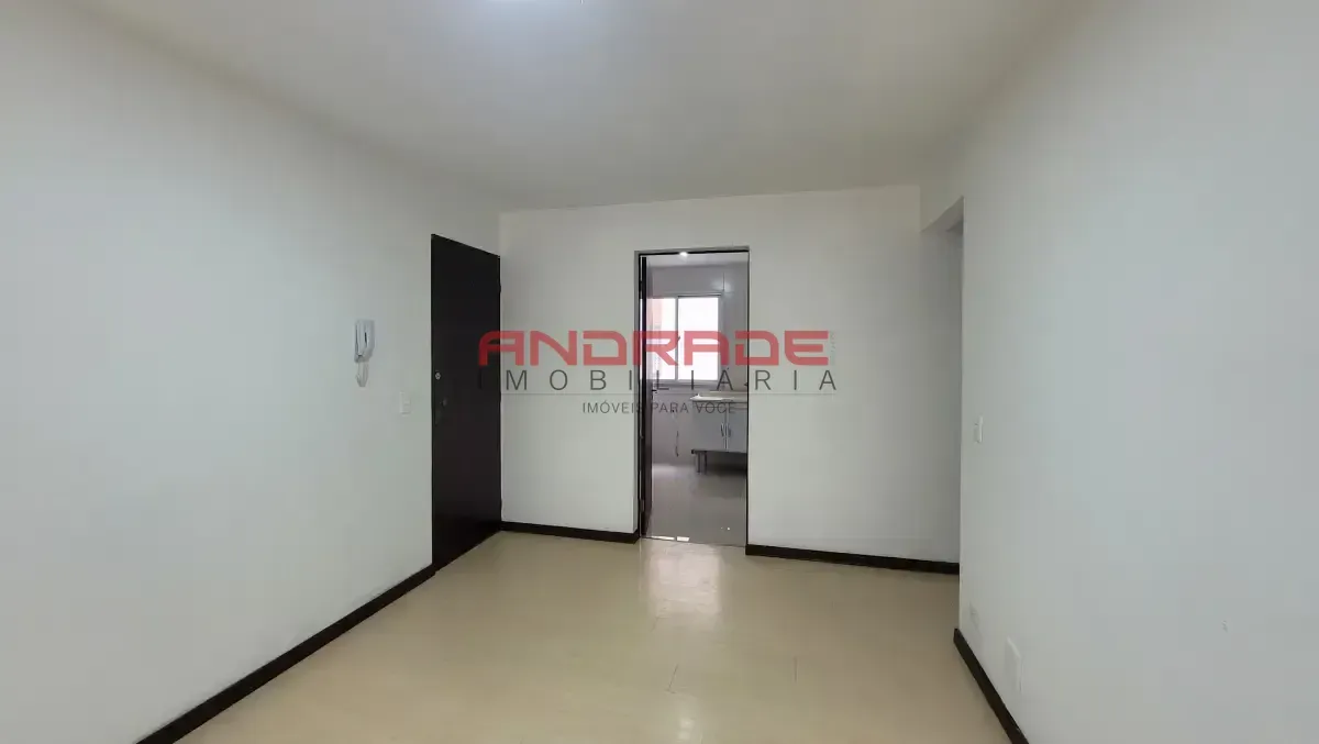 3-bedroom apartment with a separate closed-off kitchen — photo 17
