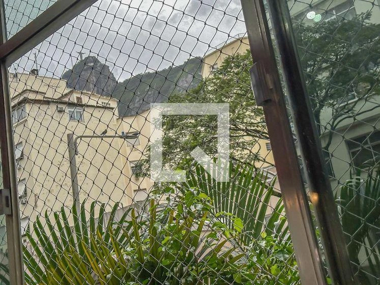 2-bedroom apartment with a mountain view in Rio de Janeiro — photo 6