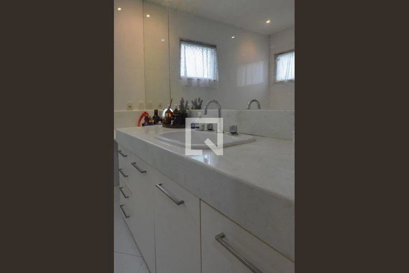 Casa com 4 quartos e jardim privativo — photo 48