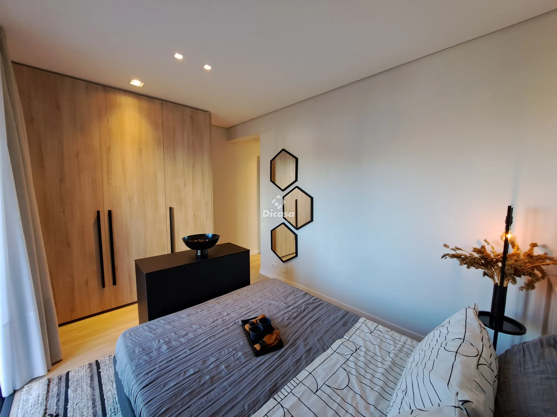 Apartamento mobiliado, 68 m², com churrasqueira privativa
