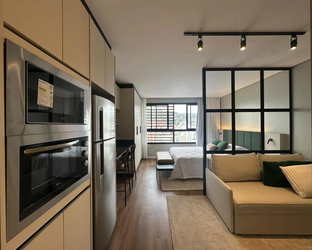 Home office in a one-bedroom apartment, 30 m² — photo 2