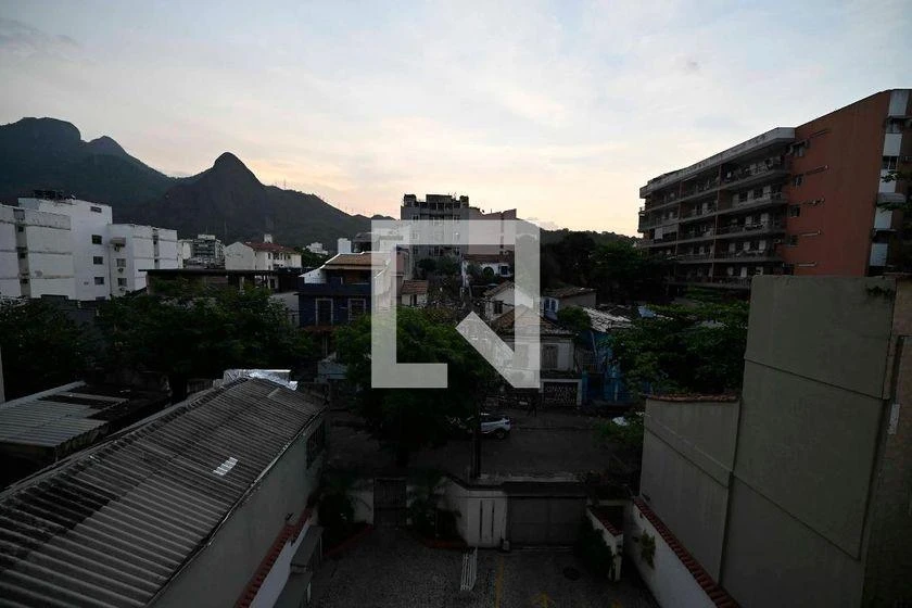 2 quartos e vista para as montanhas: apartamento de 72 m² — photo 14