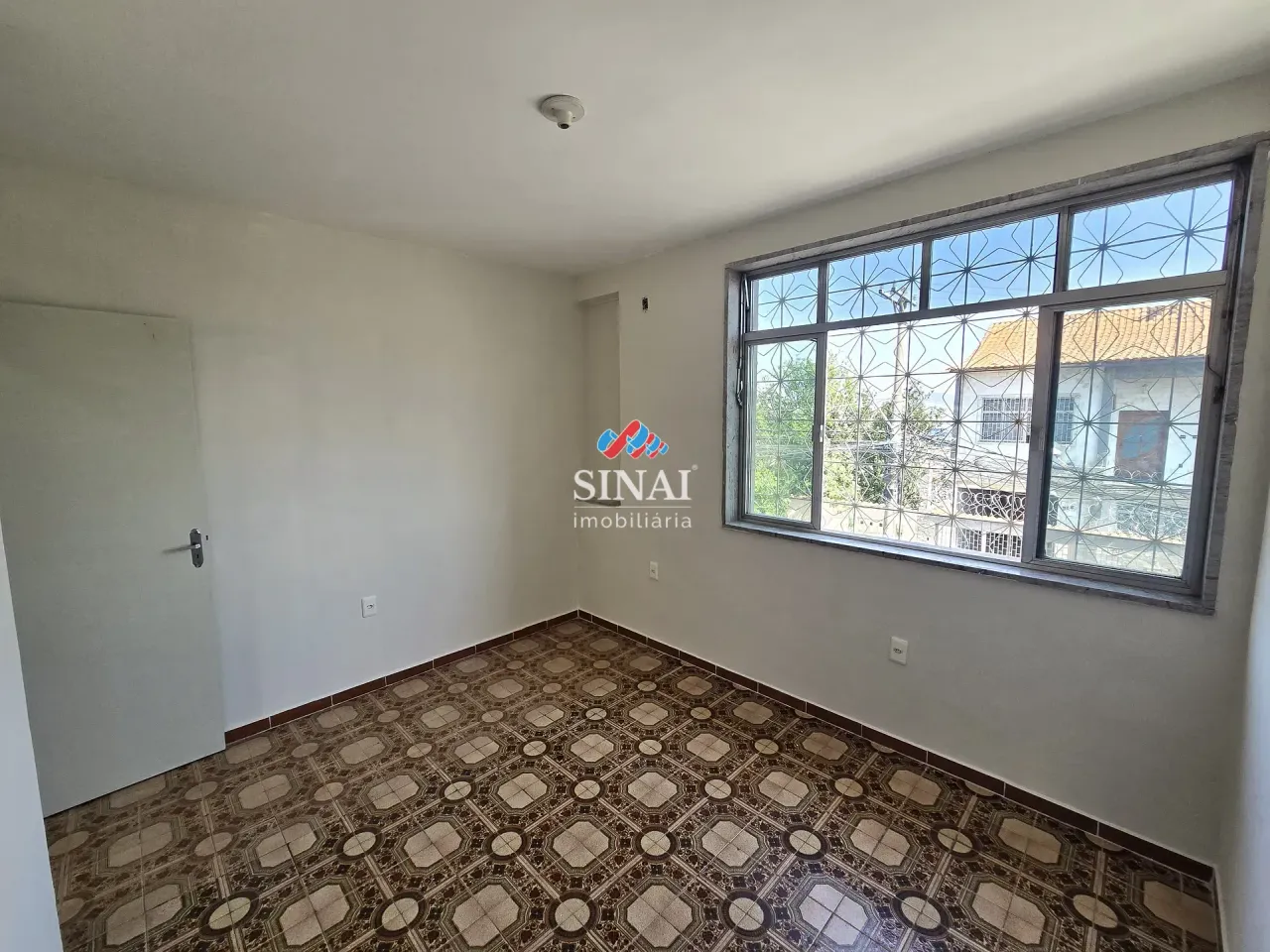 Apartamento de 2 quartos com cozinha aberta e fogão a gás — photo 18