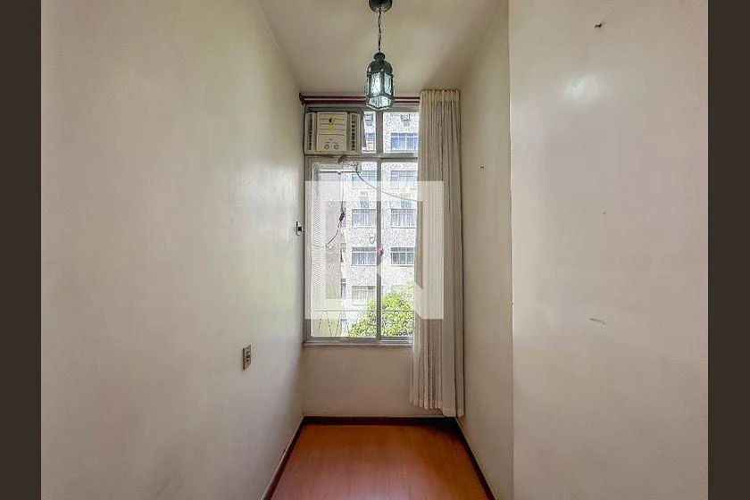 3-bedroom apartment with a bathtub — photo 23