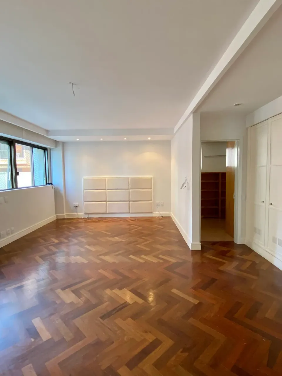 Apartamento con 3 habitaciones y balcón cerrado de vidrio — photo 12